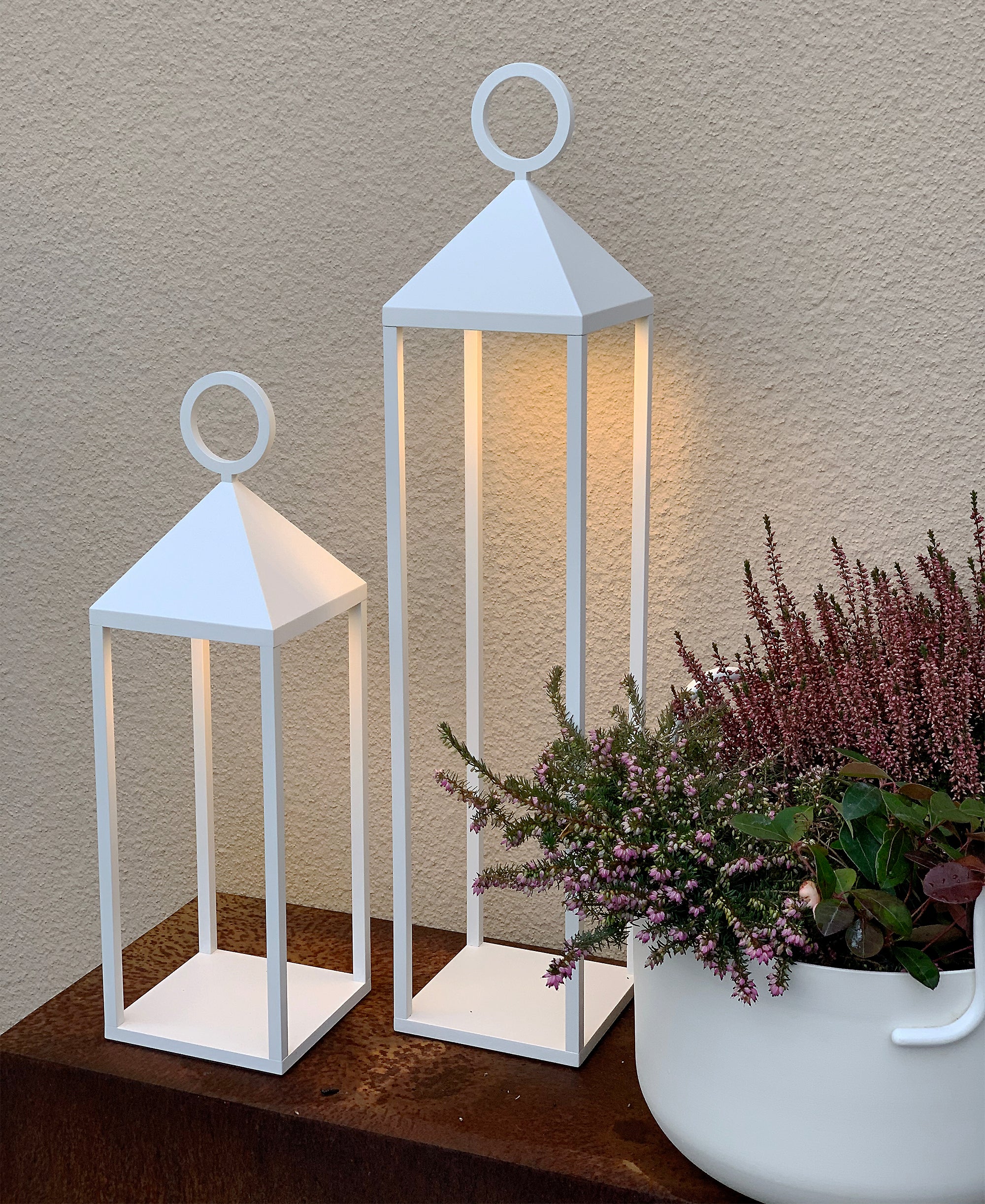 Faro 67 (white)